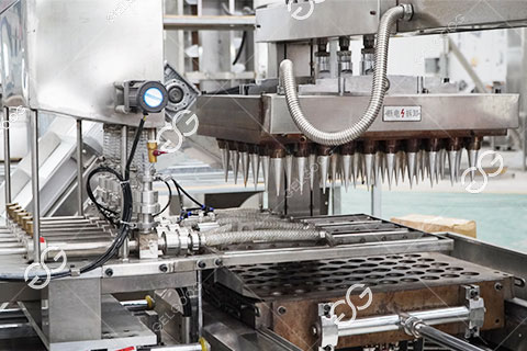 machine à cornet de crème glacée